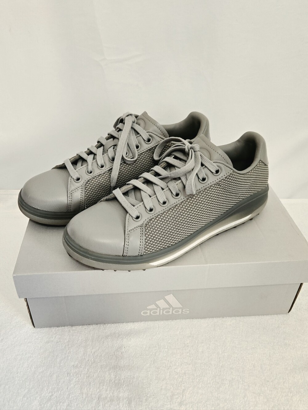 Adidas Go-To Spikeless Golf Shoes GV6905 Gray Men's Size 8 Waterproof w/ Box